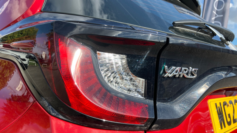 Toyota Yaris 1.5 Hybrid Icon 5dr CVT Hybrid Hatchback